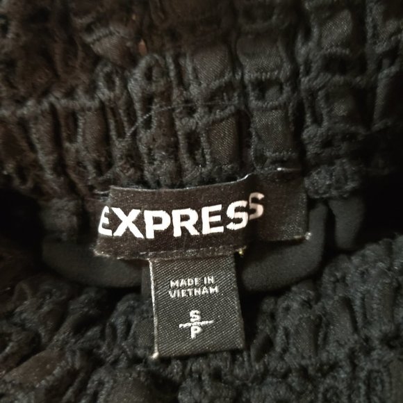 Express Off-The-Shoulder Black Crochet Crop Top With A Full Lining - Sz S/P - Picture 7 of 8